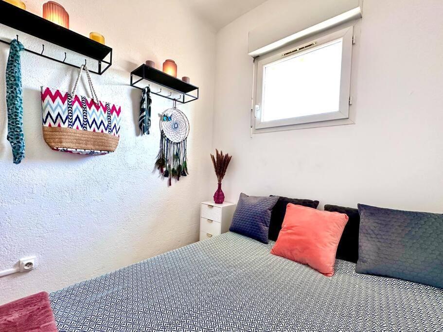 Le Coin De Mer 2, Bord De Mer, Plage 30M, Cosy, Clim, Wifi, 4 Personnes Fos-sur-Mer Exterior photo