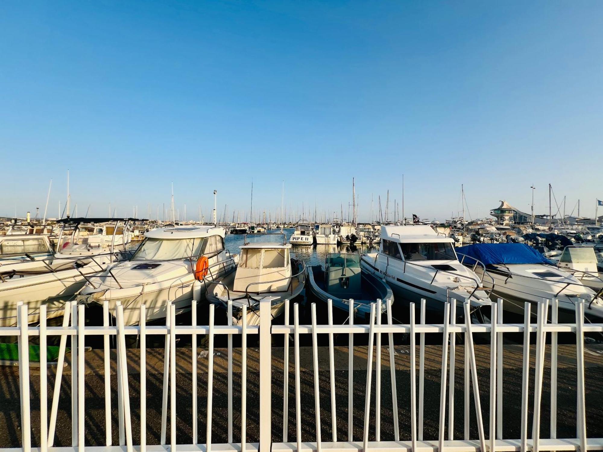 Le Coin De Mer 2, Bord De Mer, Plage 30M, Cosy, Clim, Wifi, 4 Personnes Fos-sur-Mer Exterior photo